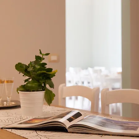 住宿加早餐酒店 利昂蓝光住宿加早餐旅馆